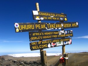 climbing kilimanjaro ona budget how much does it cost to climb kilimanjaro