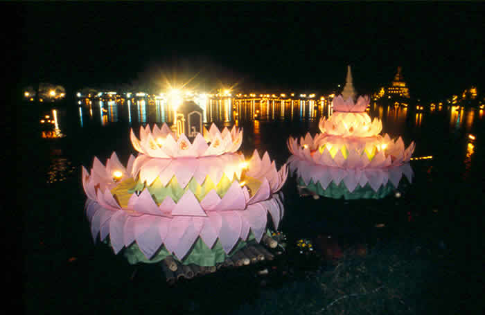 Loy Krathong