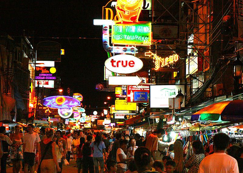 Partying on Khao San Road