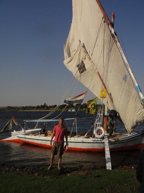 taking a felucca on the nile
