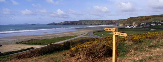 The Welsh coastline. Image by Wales-Cottages.info