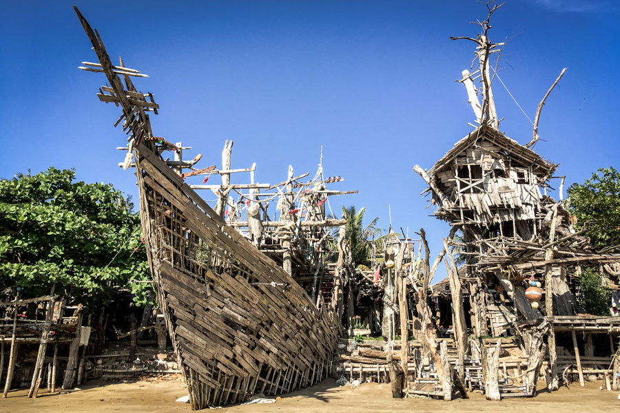 Koh Phayam Hippy Bar