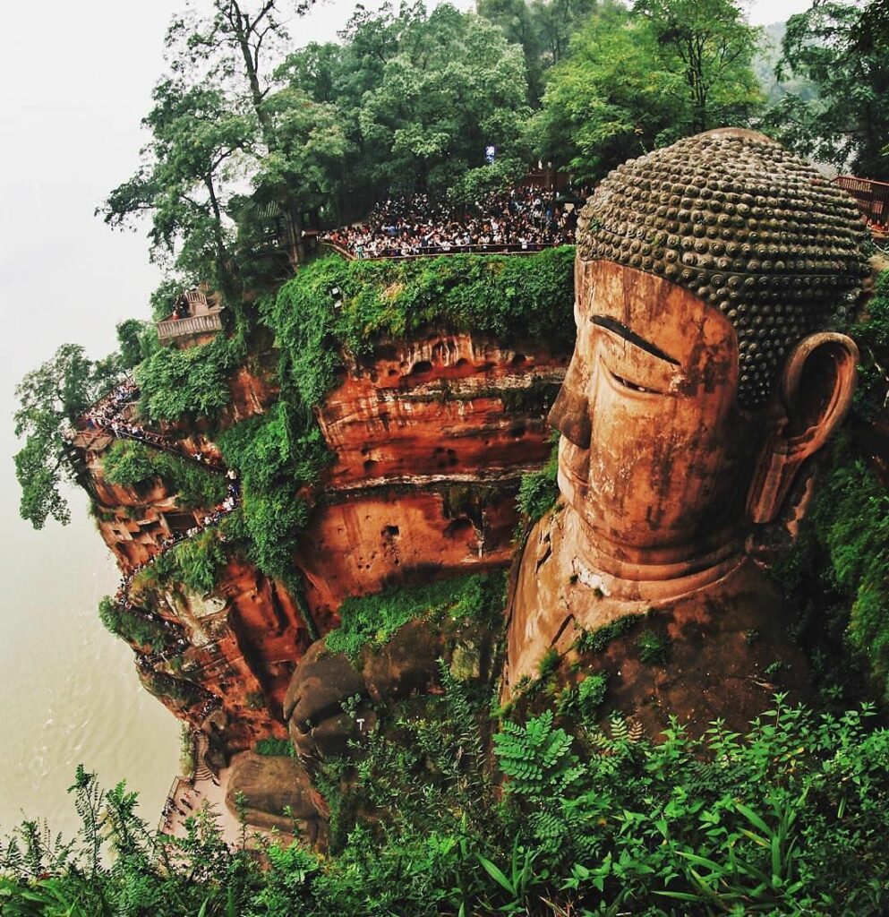 Leshan buddha