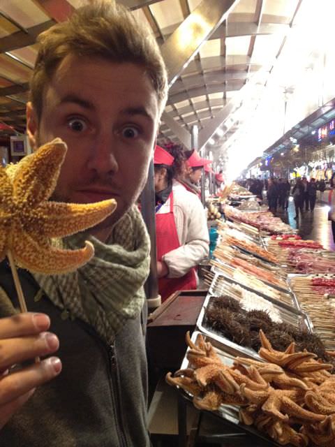 eating starfish in china