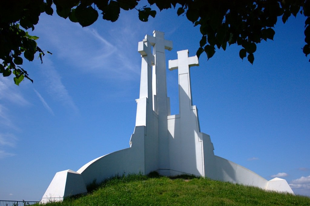 3 crosses vilnius