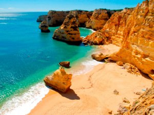 Praia da Marinha algarve beach