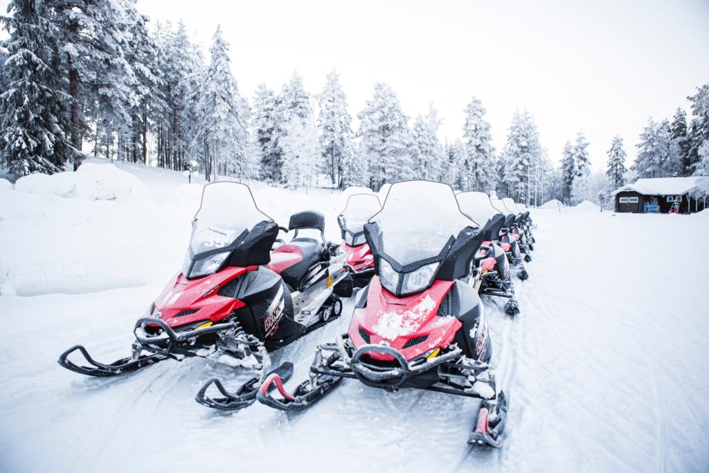 snow mobile rovaniemi