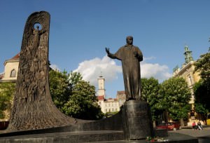 Shevchenko Statue lviv