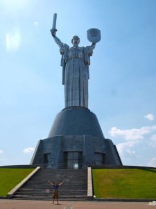 rodina mat motherland statue kiev