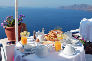 best hotel in Santorini