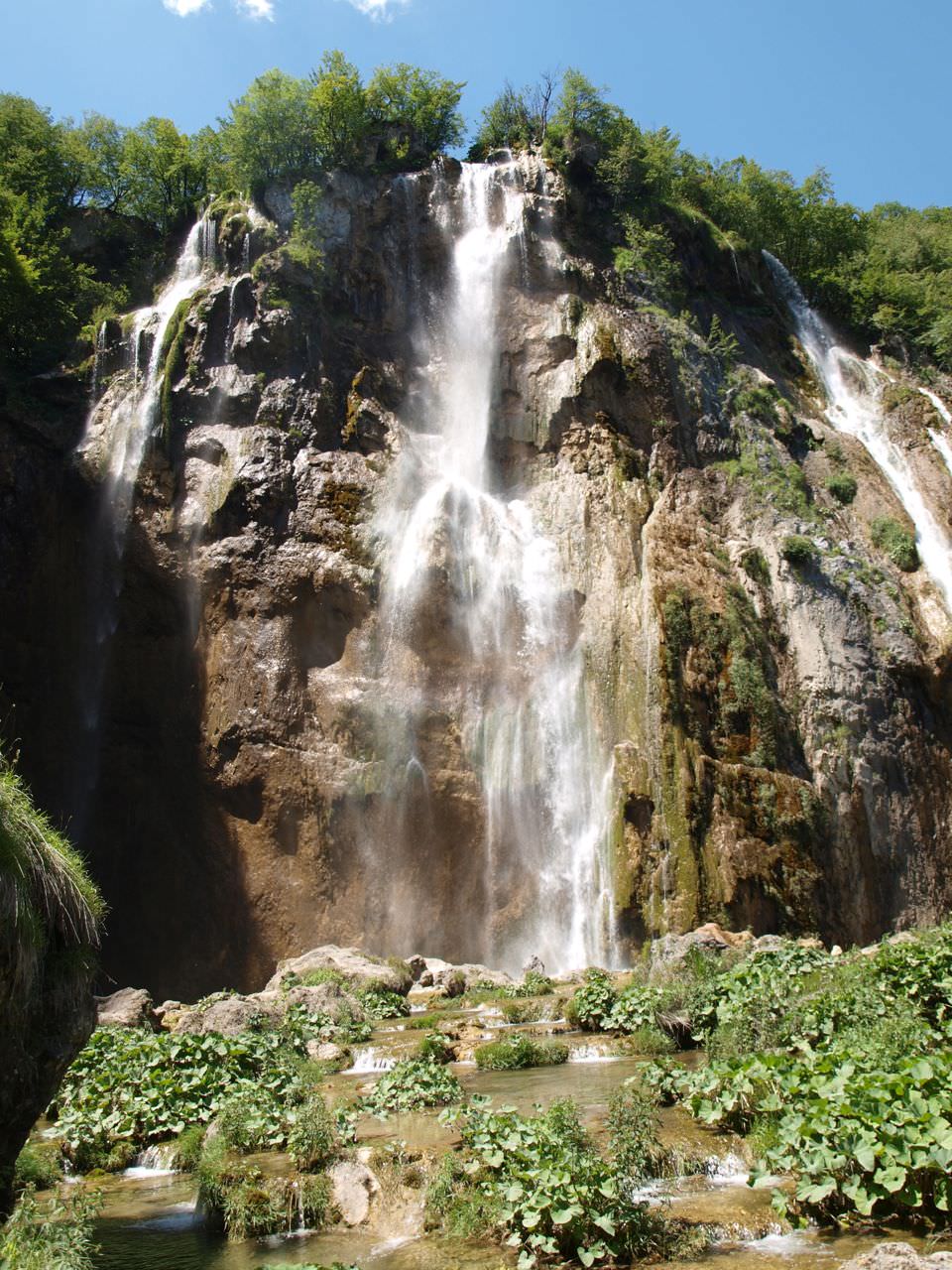 big waterfall plitvice