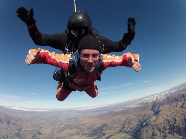 Skydiving new zealand