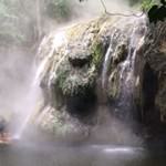 Hotel Kangaroo and Rio Dulce’s Hot Springs Waterfalls