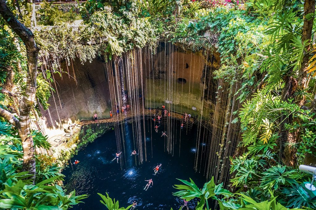 Ik Kil Cenote