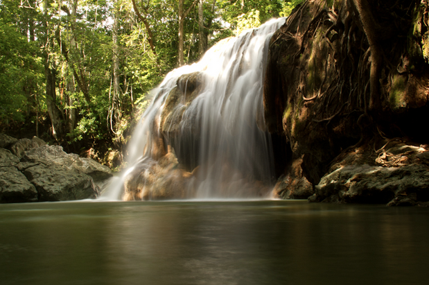 Finco Paradiso hot springs waterfall