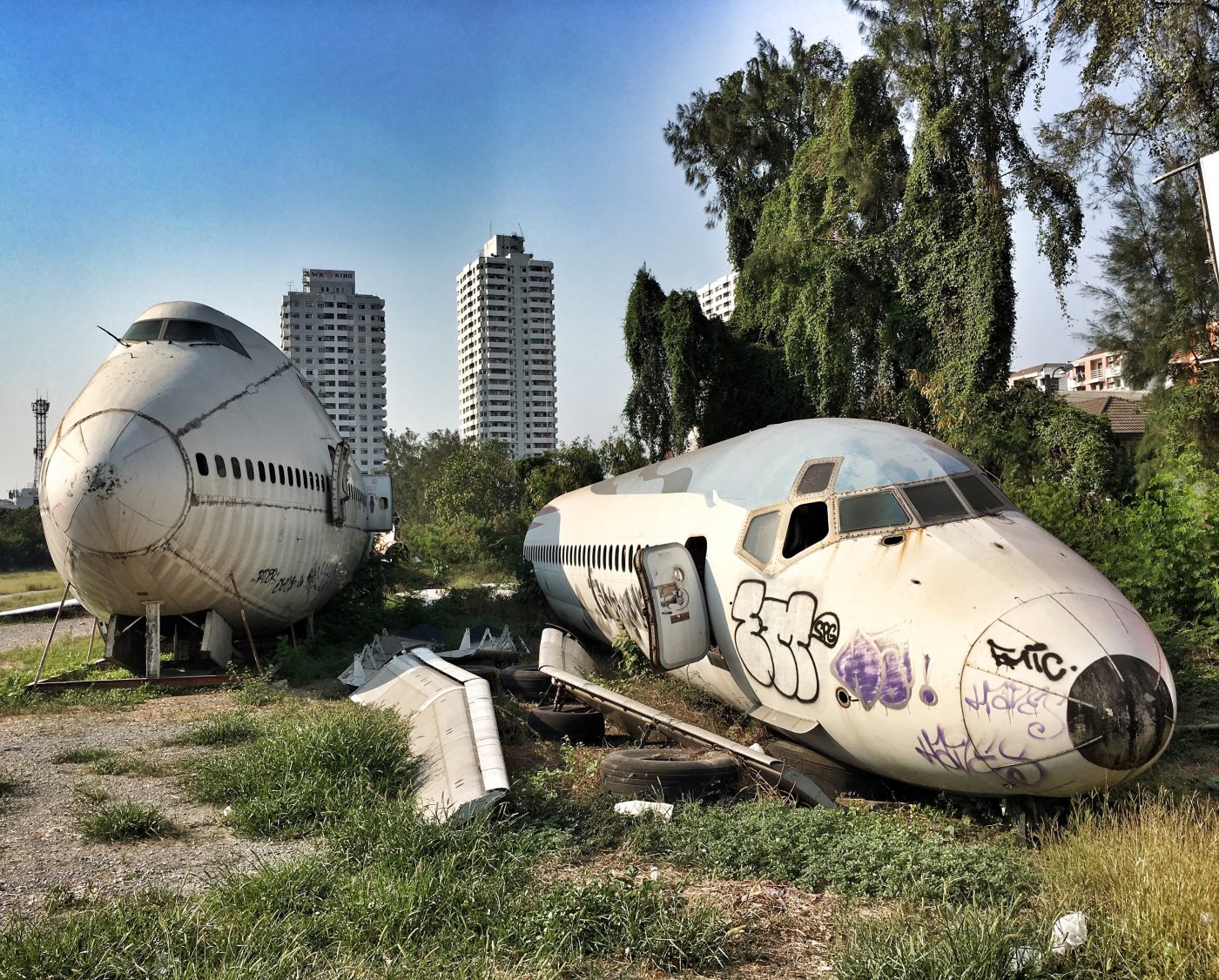 airport graveyard bangkok