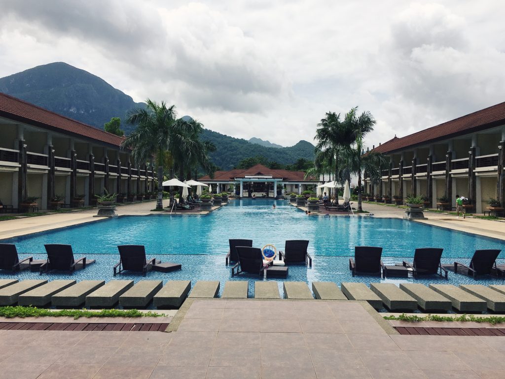 sheridan beach resort and spa sabang beach philippines