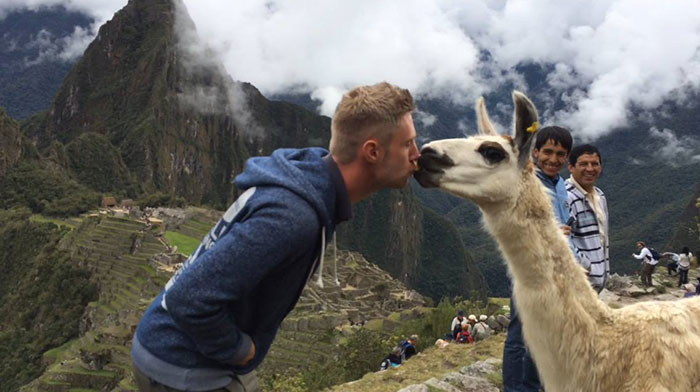 Making friends in Peru!