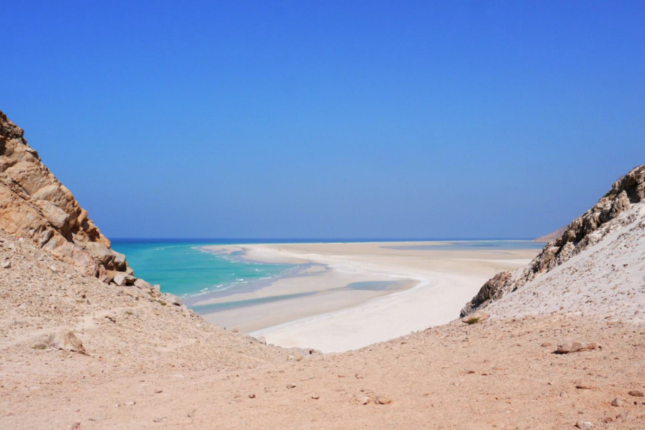 Traveling to Socotra 