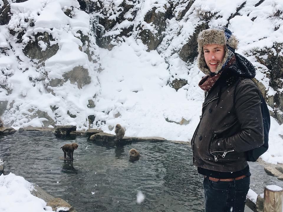 snow monkeys japan