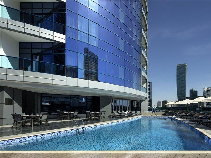 Radisson Blu Dubai Review