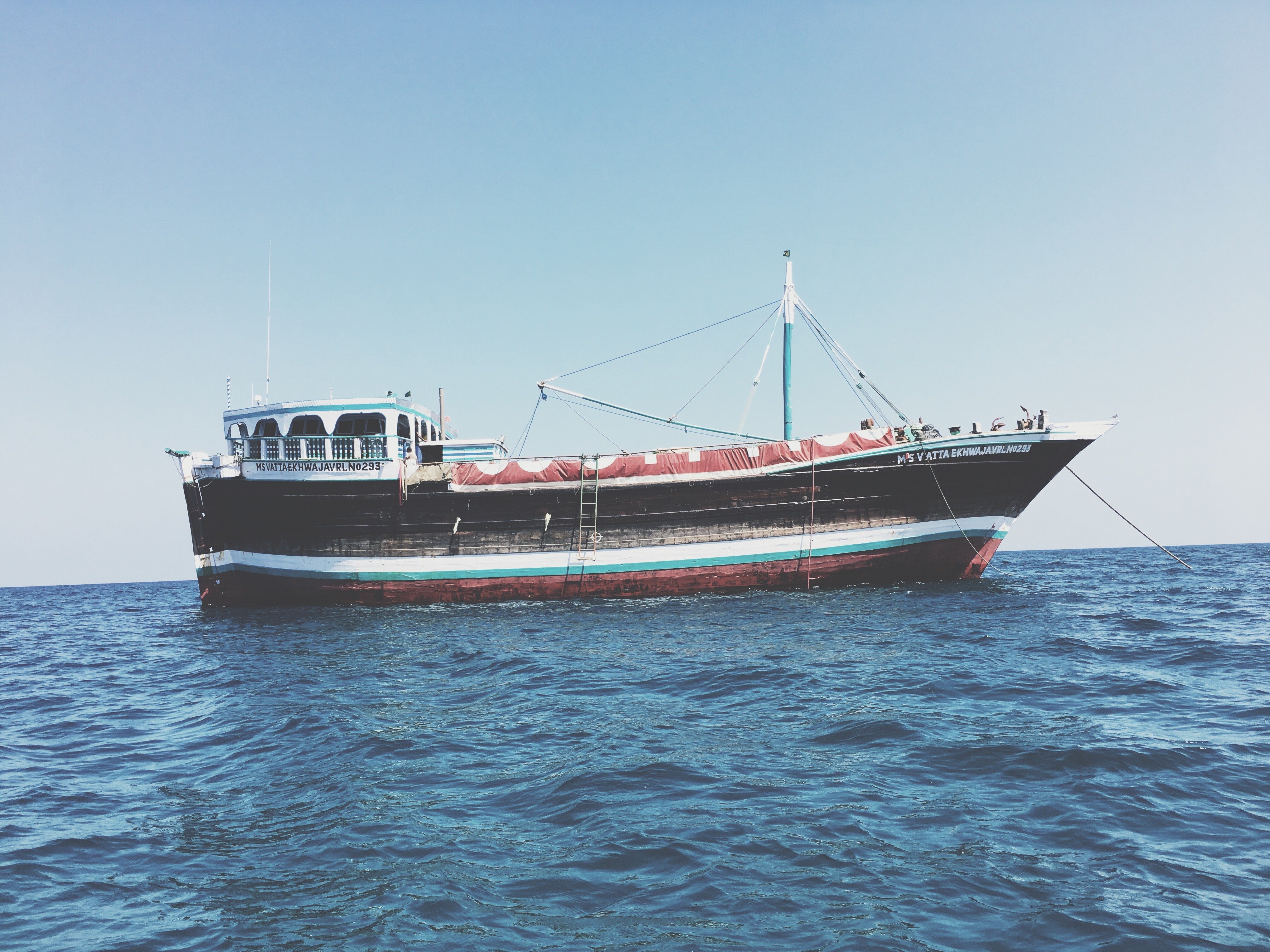 Boat to socotra