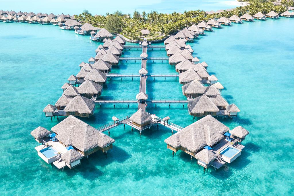 St Regis Overwater bungalows