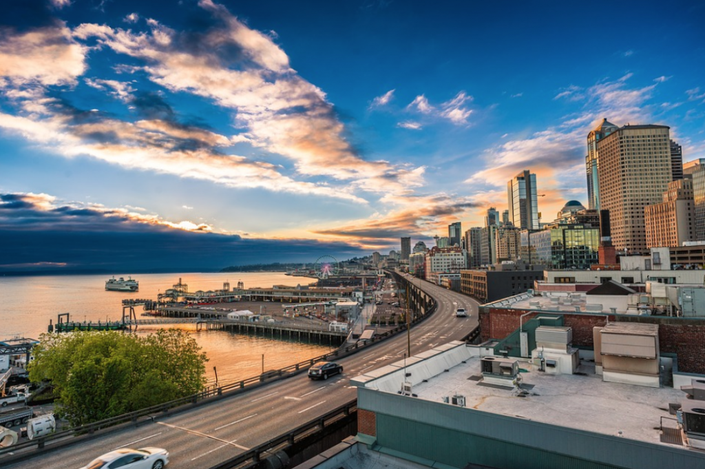 Romantic Things To Do in Seattle for LGBT Couples