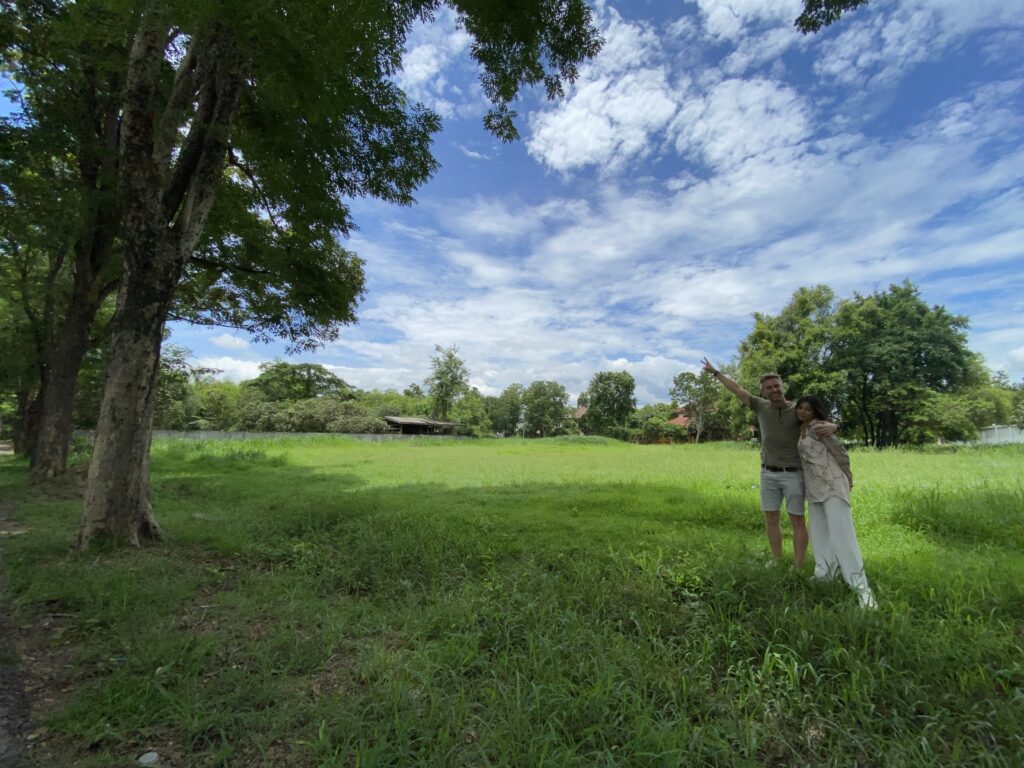 buying land in thailand