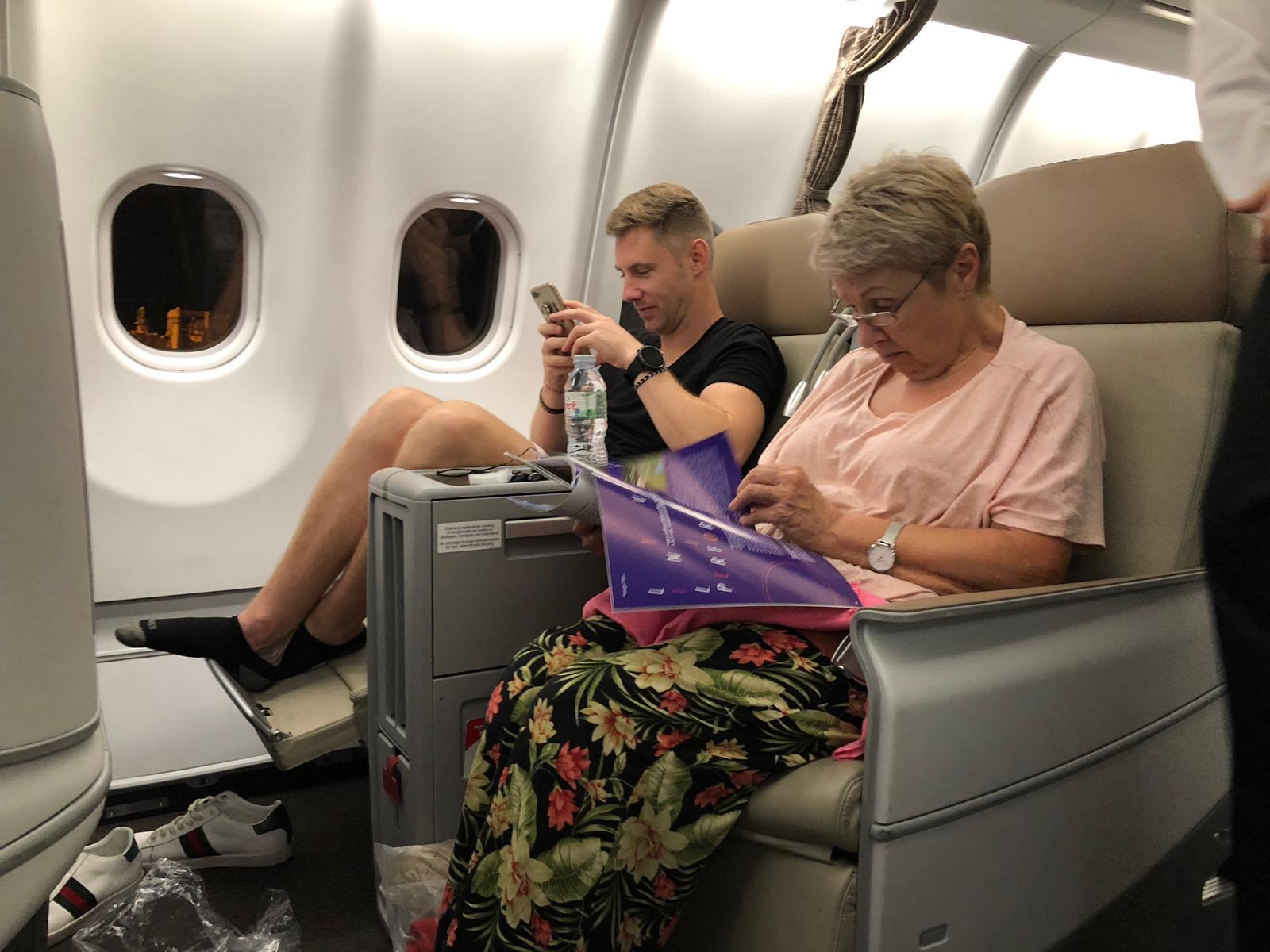 How Do Air Miles Work? A 2024 COMPLETE BEGINNERS guide