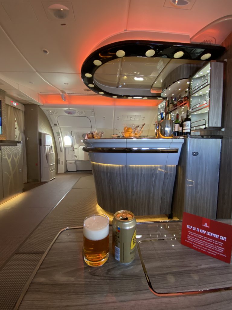 A380 stand up bar