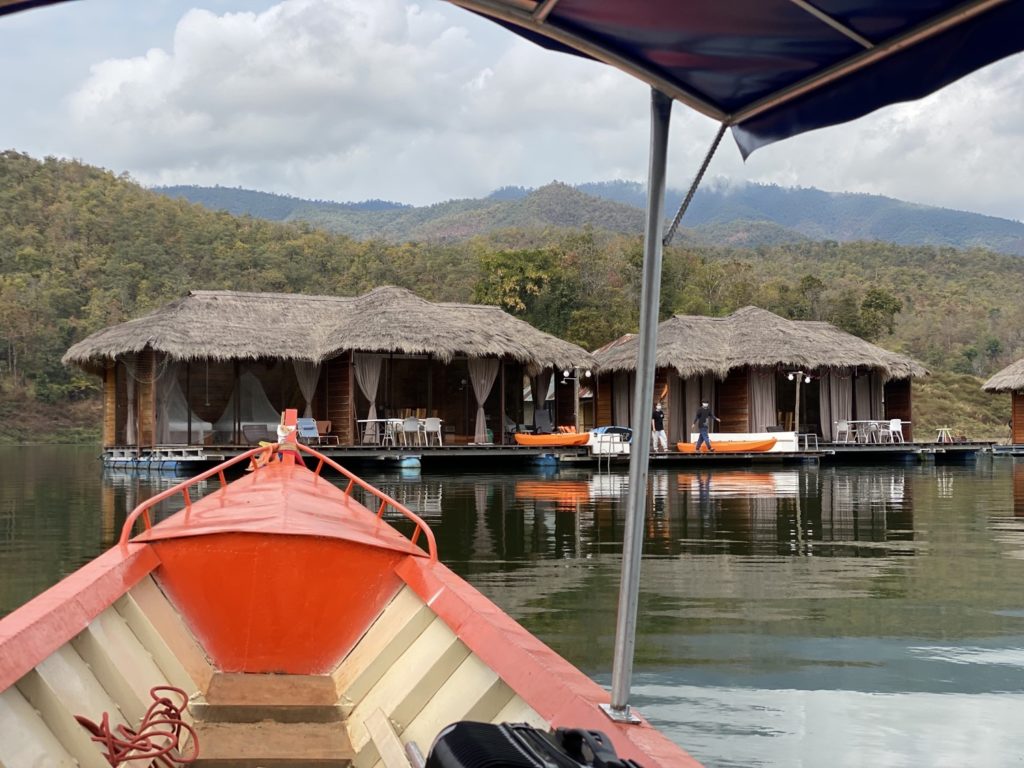 Velaloy floating house