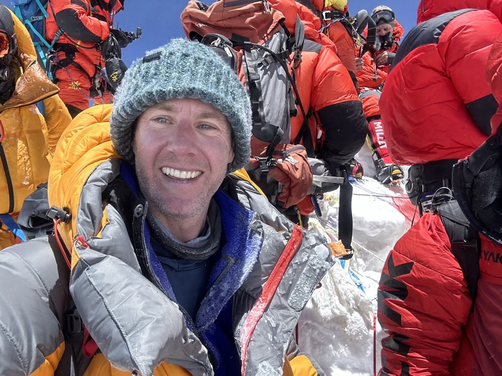 What's The Best Down Jacket For Everest Base Camp Trek?