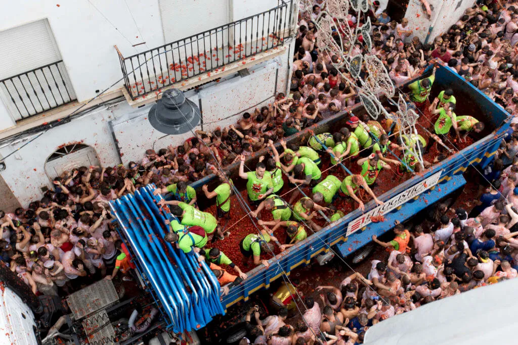 The Tomatina Festival Spain; Join The World's Biggest Tomato Fight!