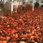 The ‘La Tomatina’ Tomato Festival Spain; Everything to know and how to plan your visit!