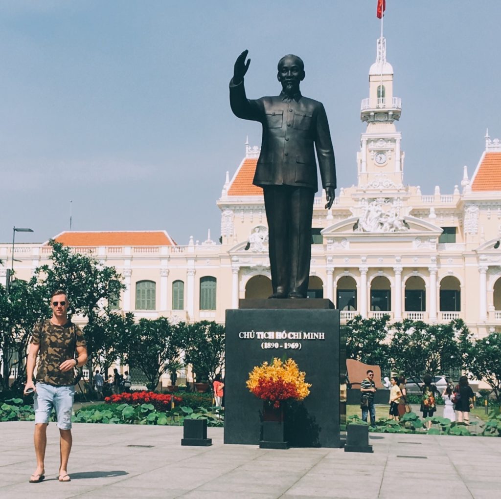  ho chi minh