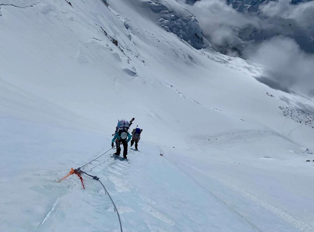 Climbing Denali: Facts & Information. Routes, Climate, Difficulty