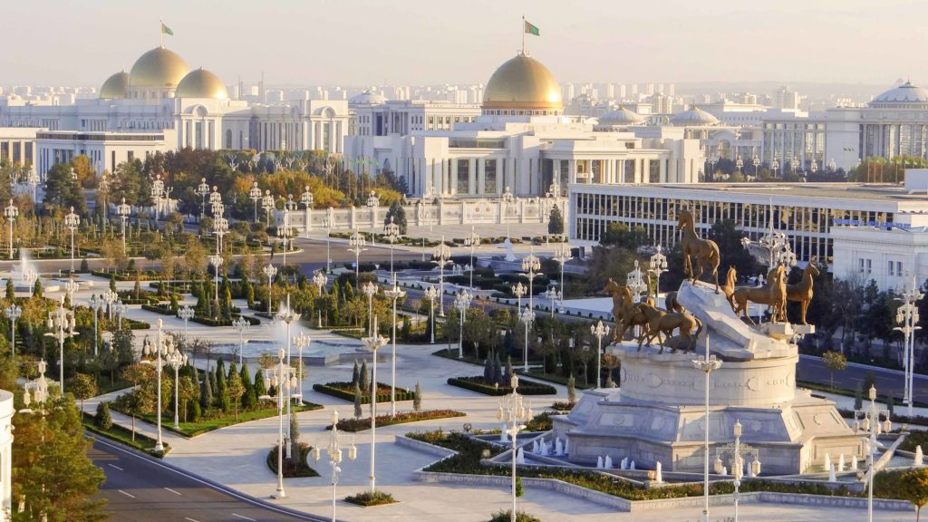 turkmenistan tour