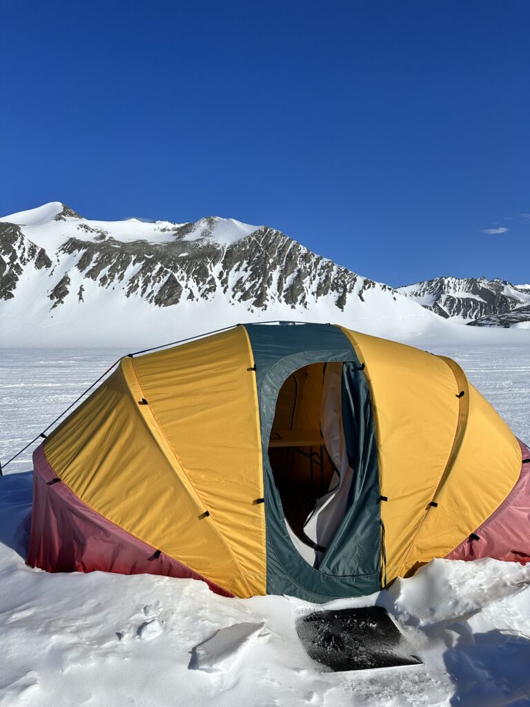 union glacier tent