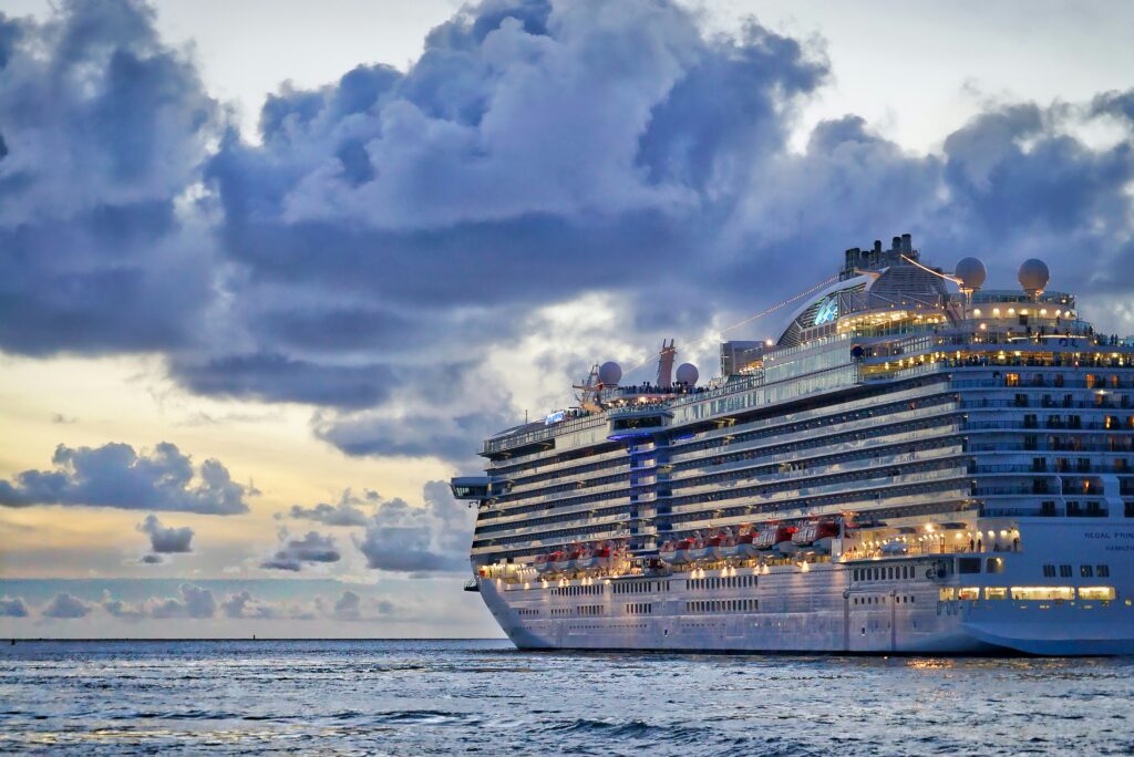 compare best cruise lines for families