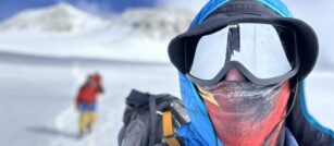 climb mount vinson